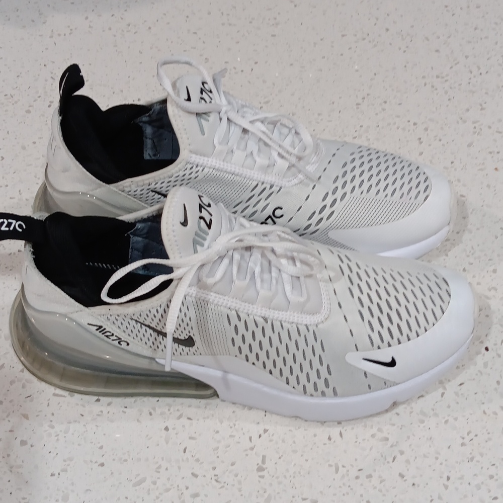Almost New Nike Air Max 270 White Sneakers